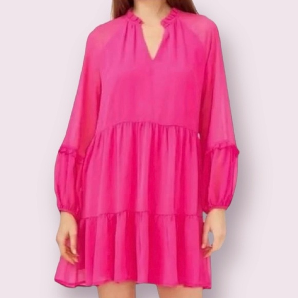 Vince Camuto Dresses & Skirts - Vince Camuto Hot Pink Dress Women's
LARGE Lightweight